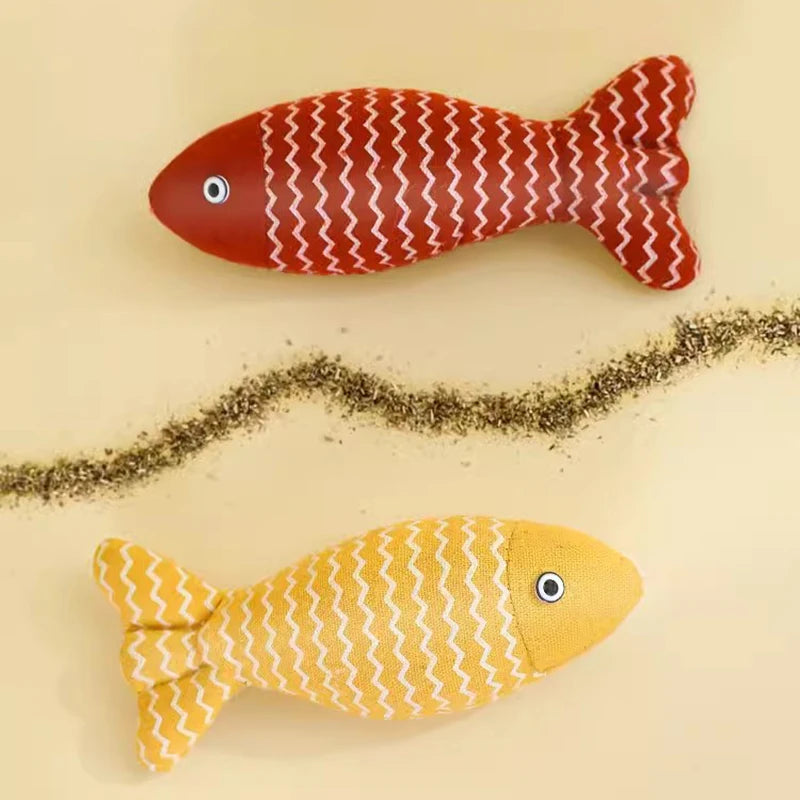 MADDEN Interactive Cat Fish Toy - Engaging Catnip Scratcher for Playful Kittens